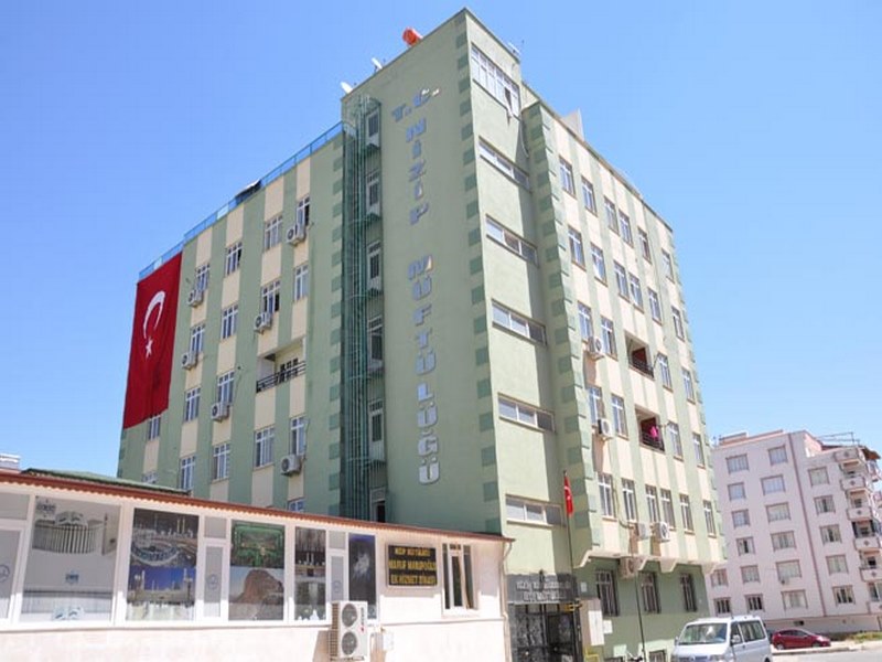 Nizipte 7 Din Görevlisi Açığa Alındı