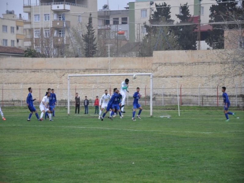 NİZİPSPOR DEMİRSPORU 5-1 YENDİ