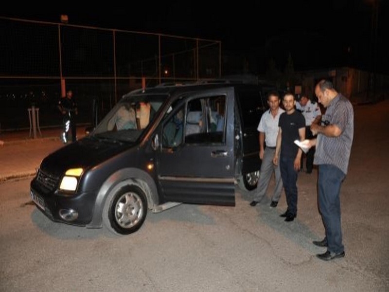 POLİS BÖLGEDE KUŞ UÇURTMUYOR