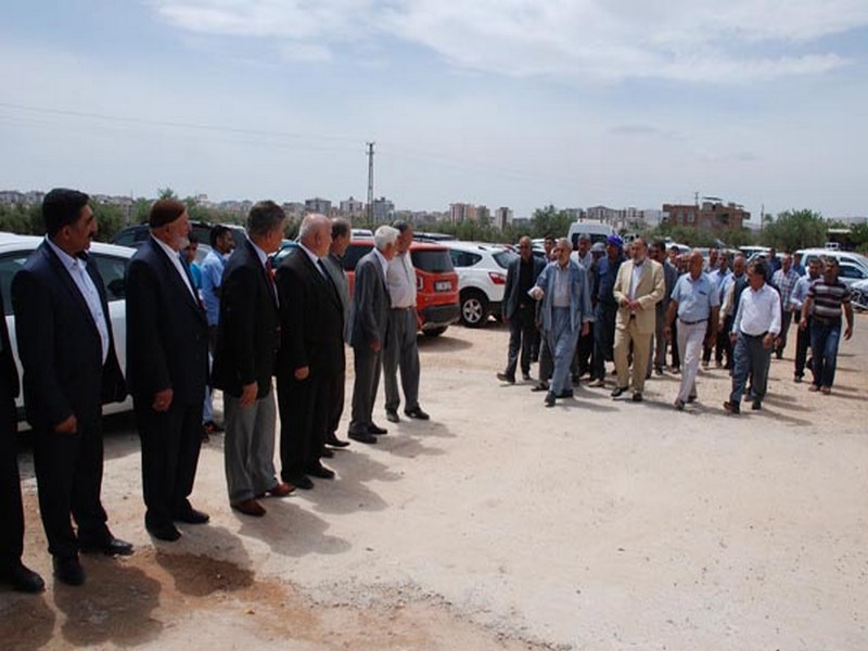 EKER VE AKDEMİR AİLELERİ ARASINDAKİ HUSUMET BARIŞ YEMEĞİ İLE SON BULDU