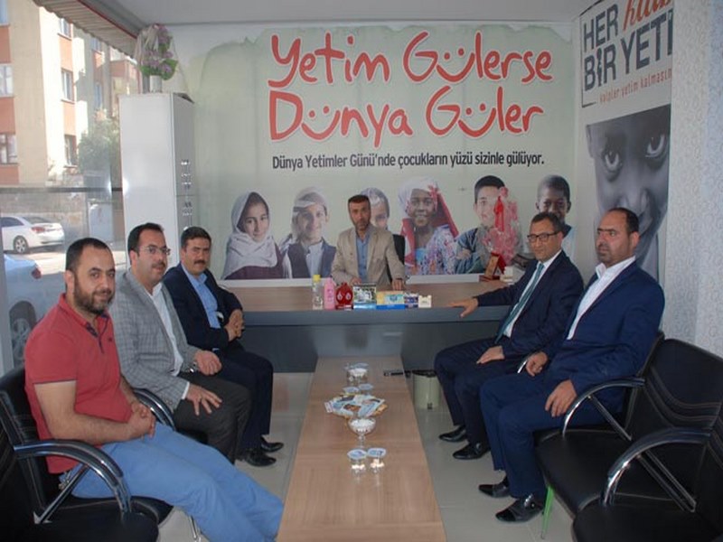 KAYMAKAM SARIFAKIOĞULLARINDAN İHHYA  ZİYARET