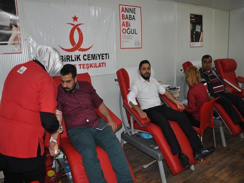 MİLLİ BİRLİK CEMİYETİ NİZİP İLÇE TEŞKİLATI KAN BAĞIŞLADI