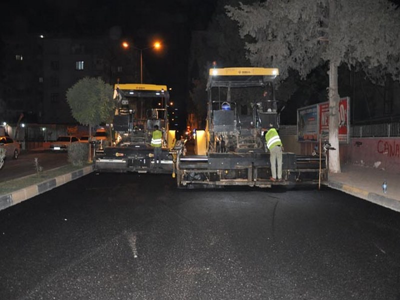 ASFALT EKİBİ TAM GAZ