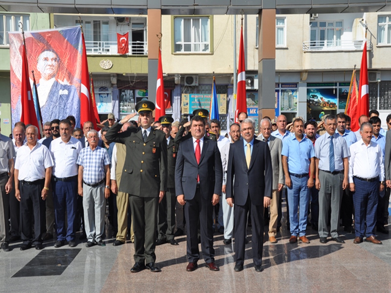 ZAFER BAYRAMI COŞKU İLE KUTLANDI