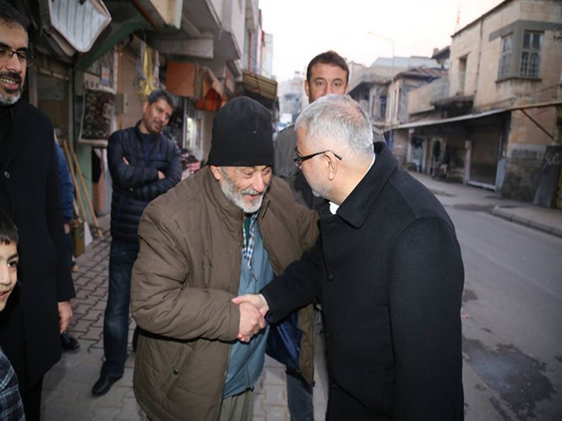 BAŞKAN AKDOĞAN ESNAF NİZİP İN BEL KEMİĞİDİR